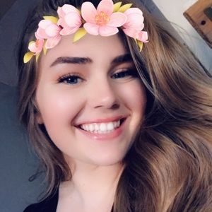 Meet your Posher, Mackenzie